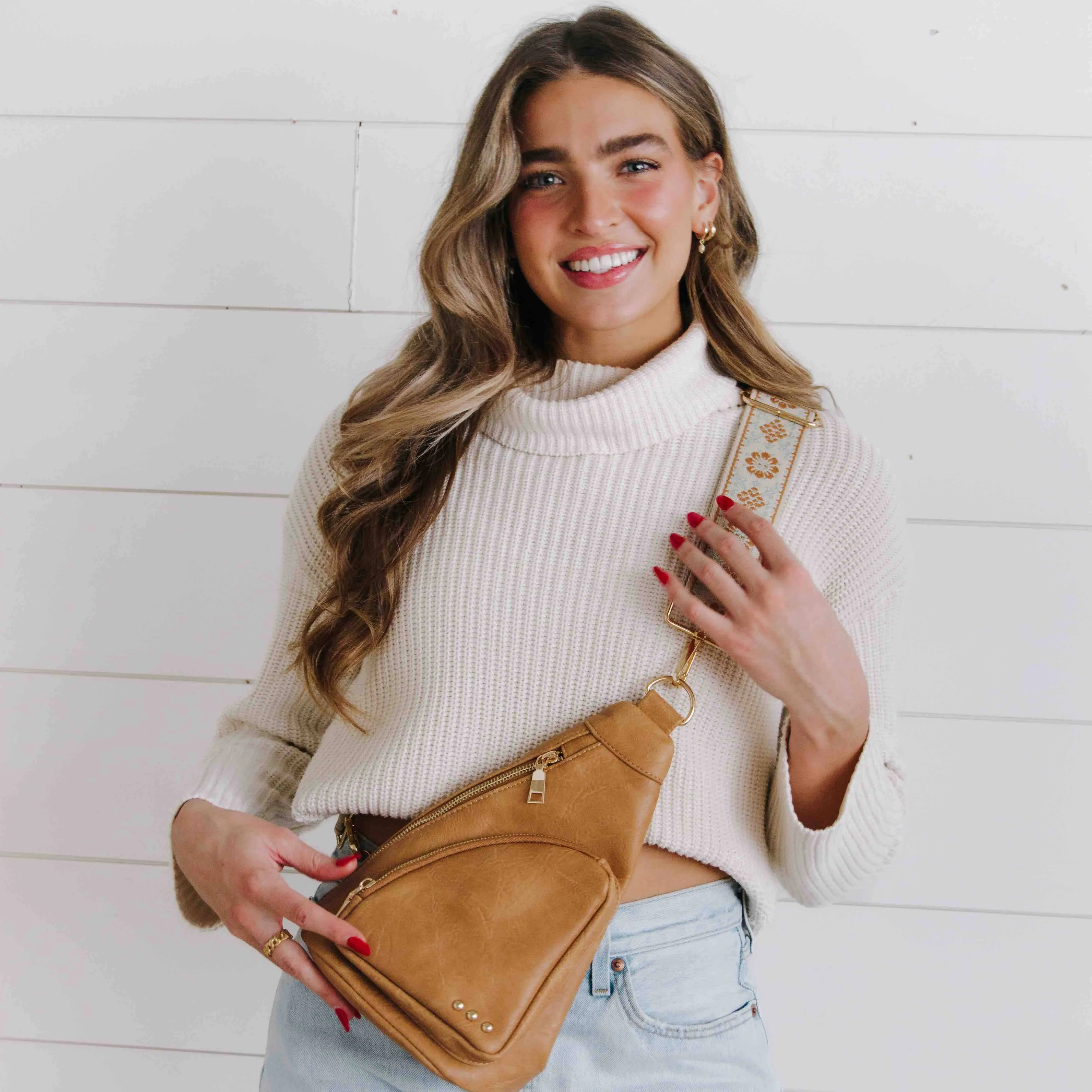 Austin Sling Bag by Pretty Simple