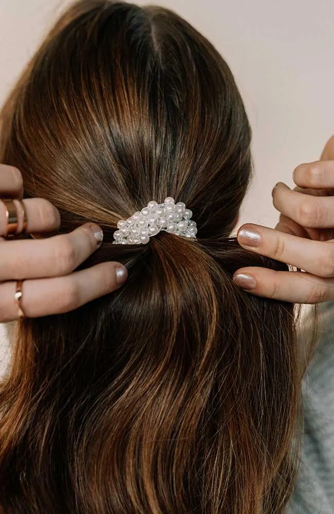 Cream Pearl Scrunchie