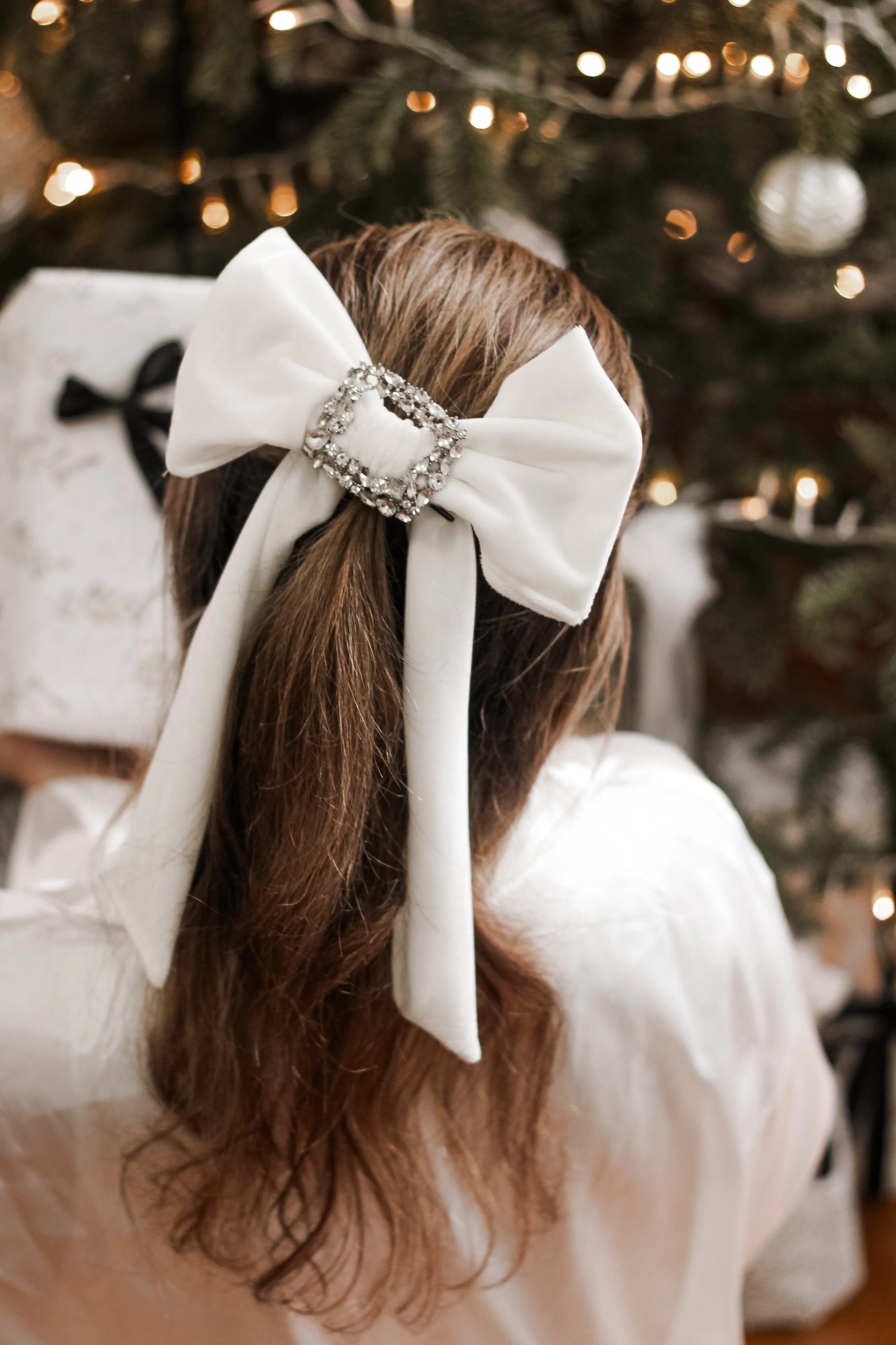 Elegant Velvet Hair Bow