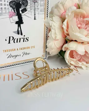 Layla Hair Claw Clip - Gold Metal