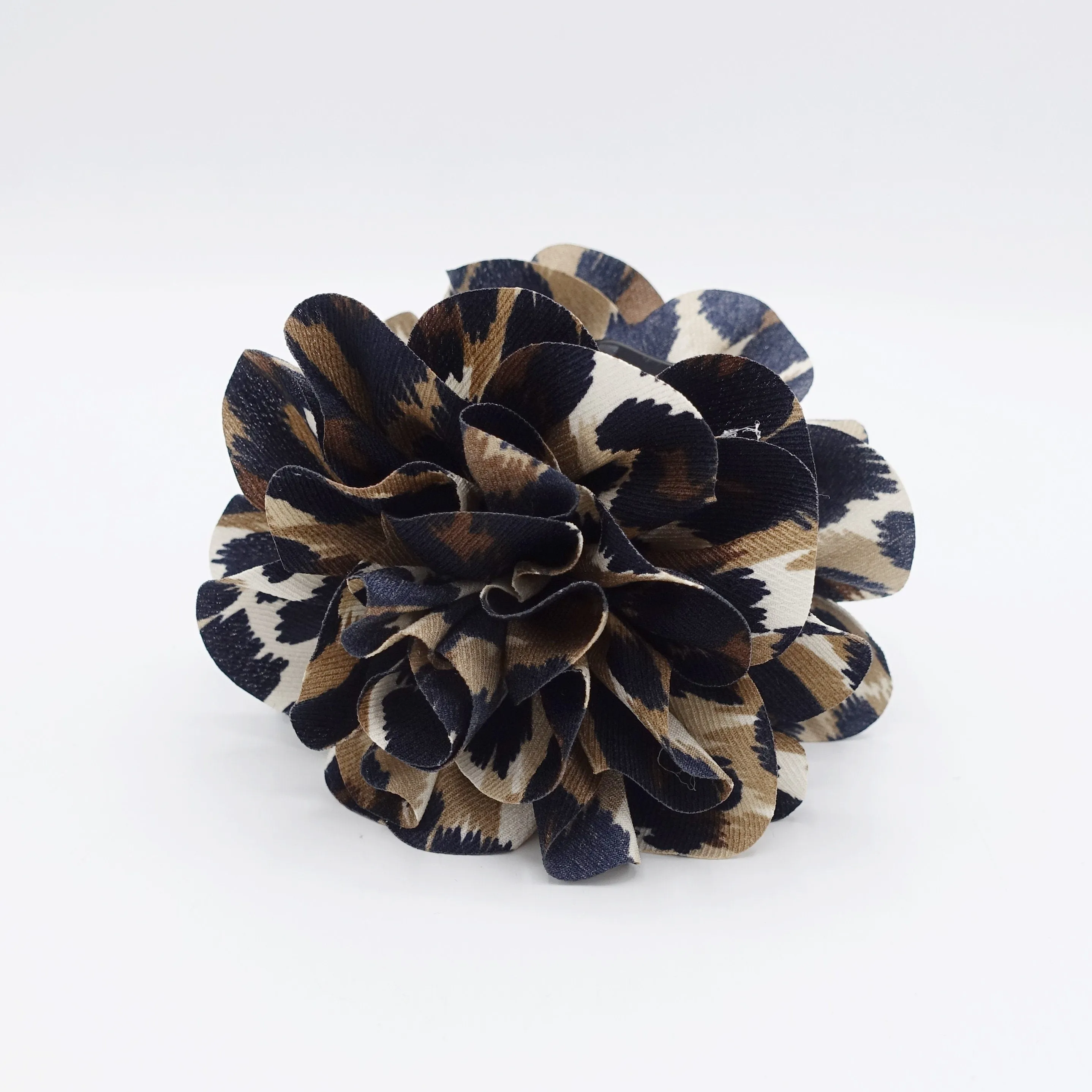 leopard flower hair claw