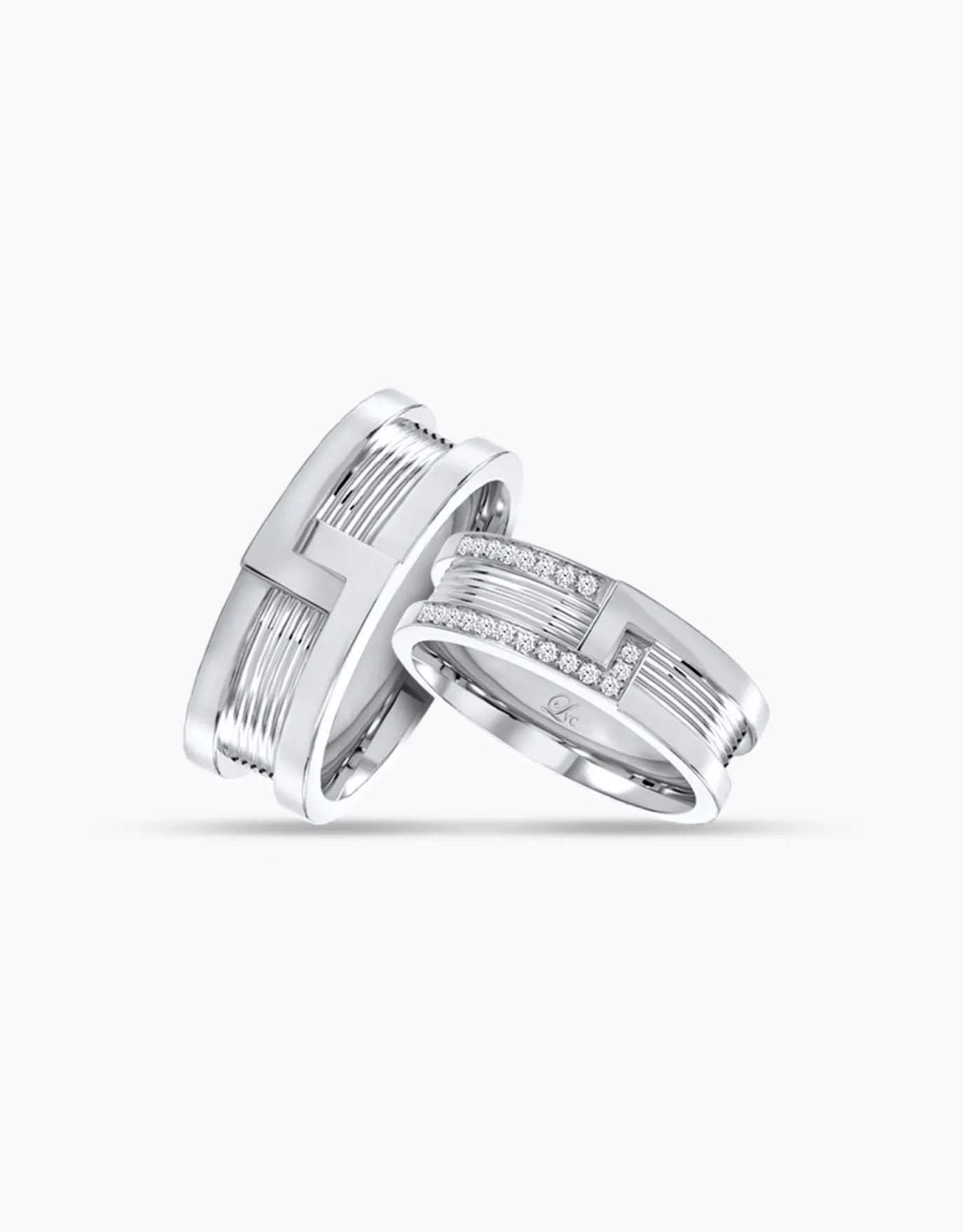 LVC Promise Interlocking Wedding Band with Diamonds