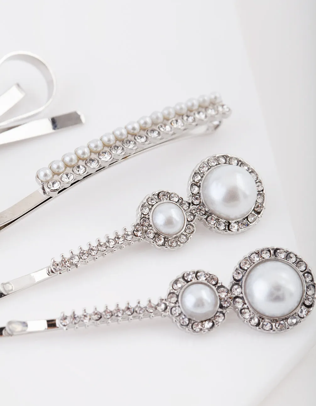 Silver Mismatch Pearl Bow Clip 4 Pack